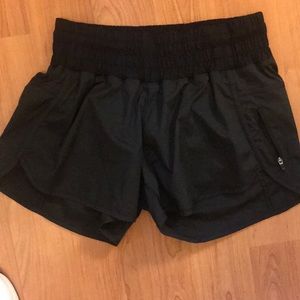 Like New Lululemon Track That Shorts